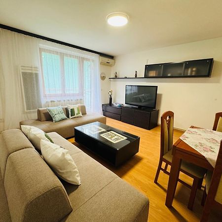 Quiet Corner Of Bascarsija Apartment Sarajevo Luaran gambar